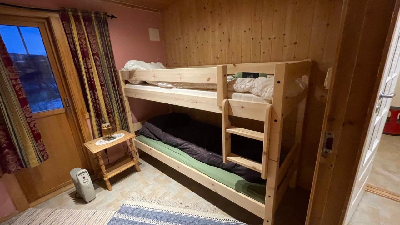 Koselig Hus I Sentrum Av Olderfjord Russenes Esterno foto